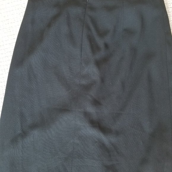 Authentic Aquascutum classic skirt - Picture 3 of 4